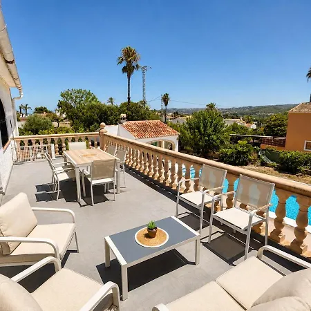 500m Old Town Shared Pool Panoramic Terrace